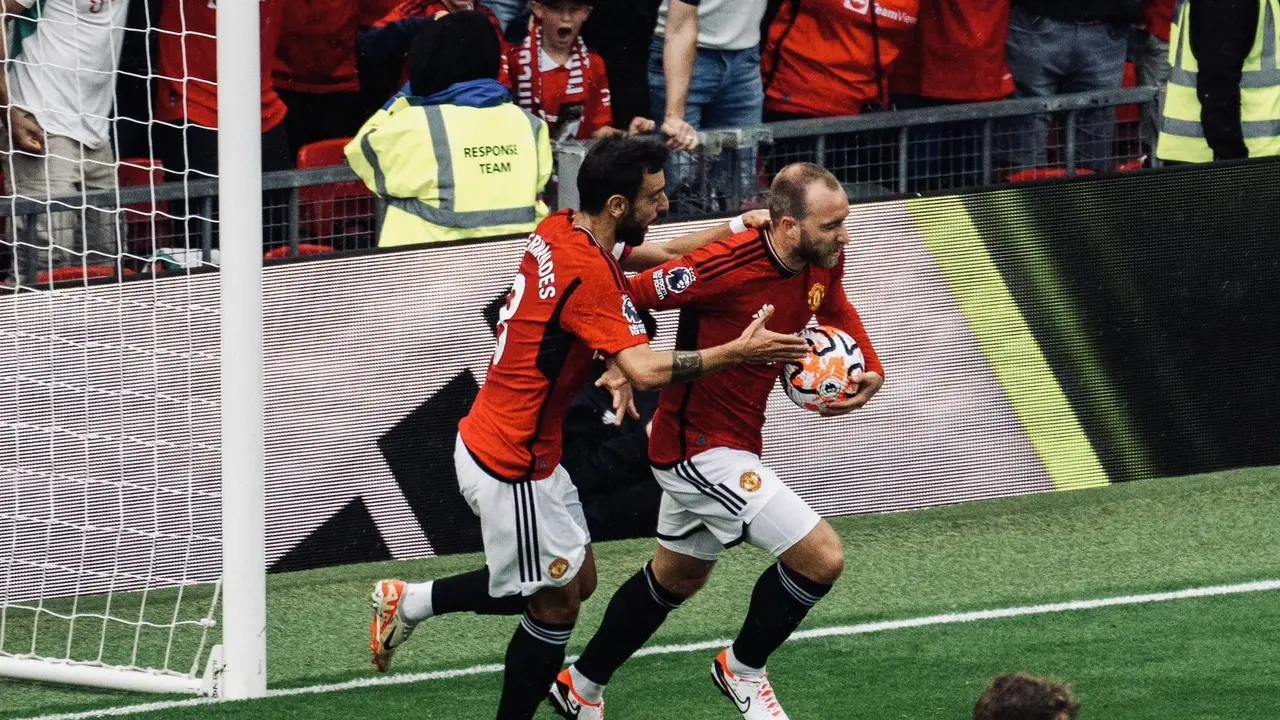 Christian Eriksen - Manchester United Vs Nottingham Forest di Premier League 2023/2024