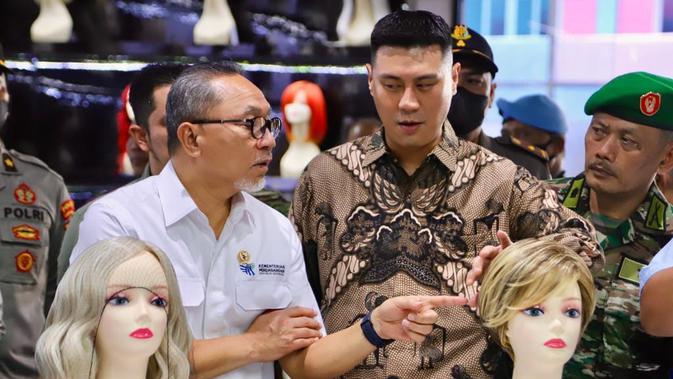 Menteri Perdagangan Zulkifli Hasan mendorong Indonesia agar dapat menjadi ekspor wig atau rambut palsu nomor satu di dunia.