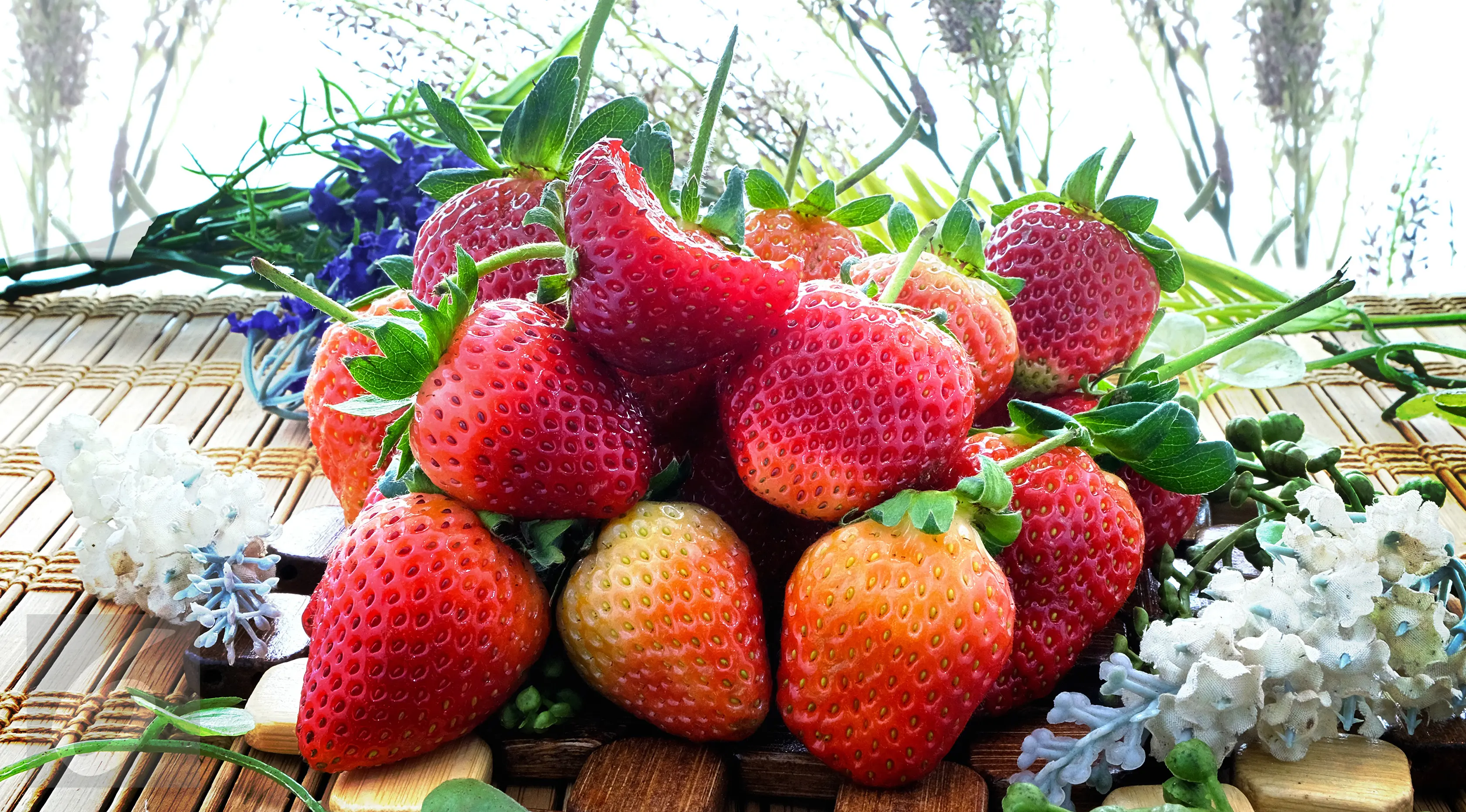 Buah Stroberi (iStockphoto)​