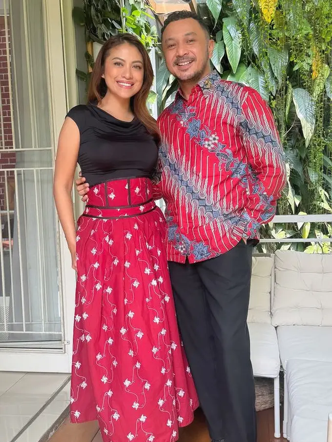 Cynthia Riza Istri Giring yang Sebentar Lagi Jadi Calon Ibu Pejabat