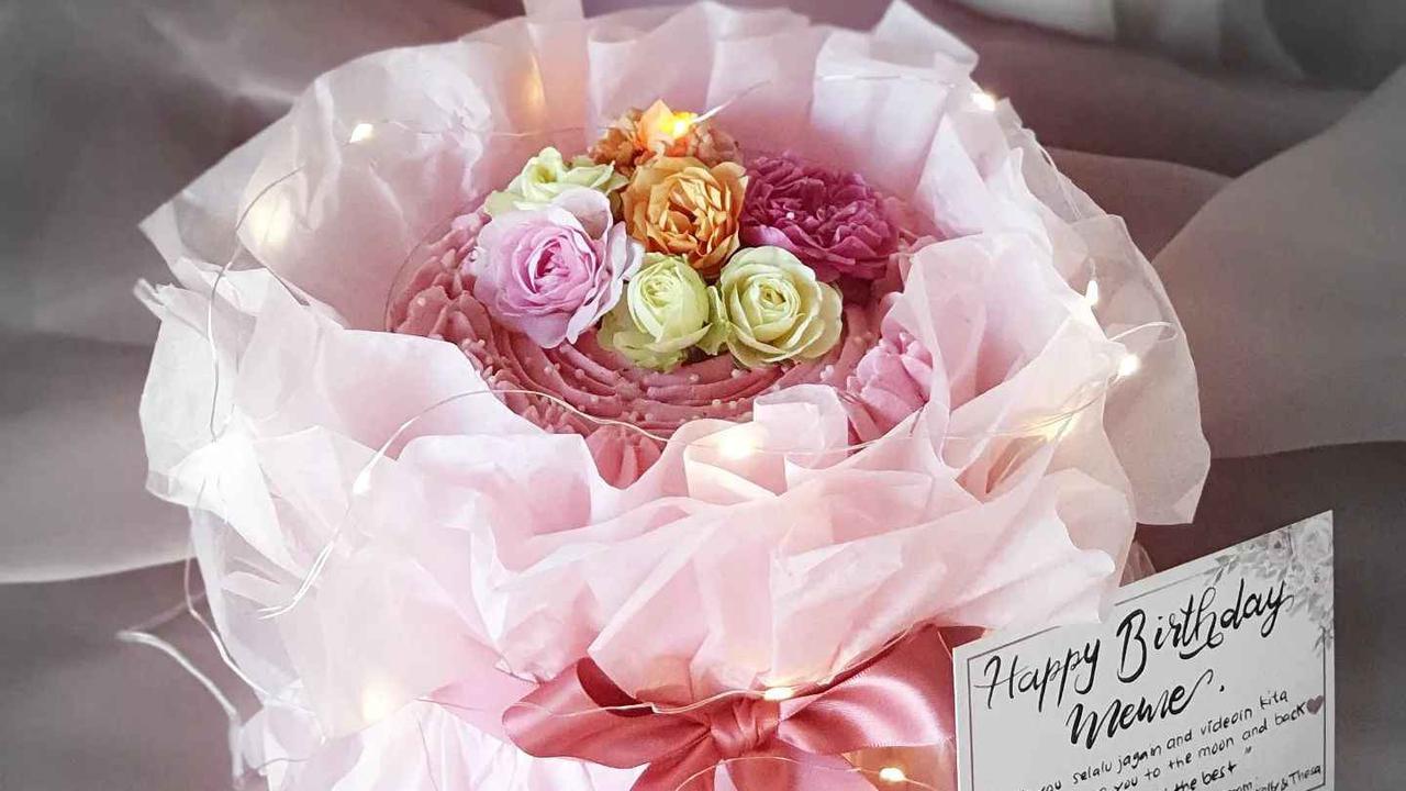 Beragam Cake Unik dengan Tampilan Super Estetik, PO Saja di Elle's Kitchen