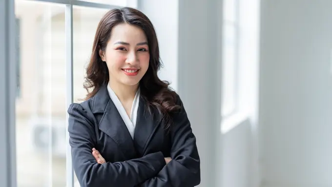 dewasa karier mandiri berjas