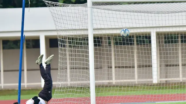Jabat Chairman RANS Cilegon FC, Ini 6 Aksi Raffi Ahmad Jadi Kiper Selebritis FC