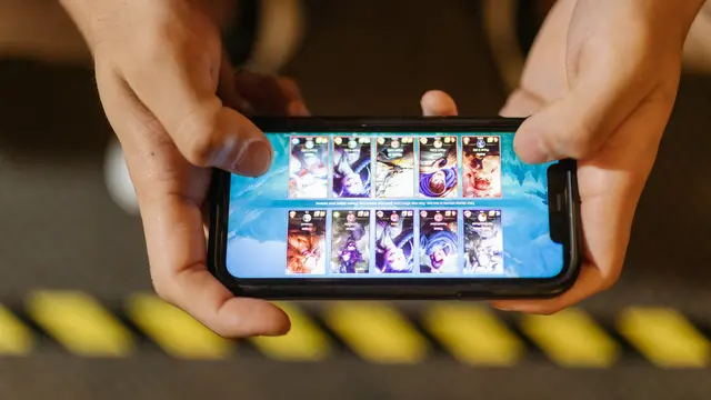 ilustrasi main mobile legends