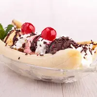 7 menu olahan pisang ini bisa bantu kamu menyegarkan hari di tengah teriknya matahari.