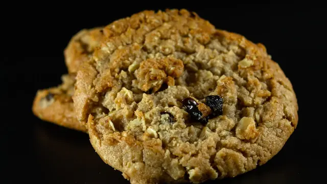 Oatmeal Raisin Cookie