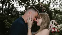 Taylor Swift Dilamar Travis Kelce, Tak Disangka Donald Trump Ucapkan Selamat