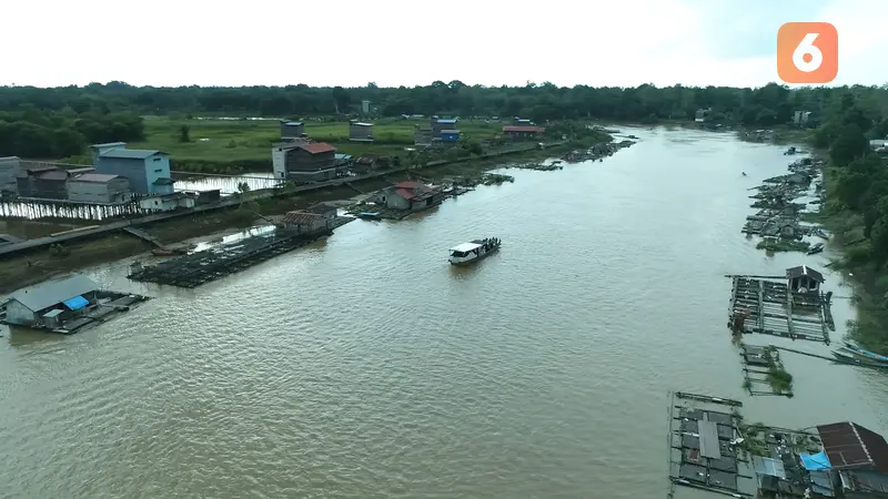 Restoran Terapung Kutai Kartanegara