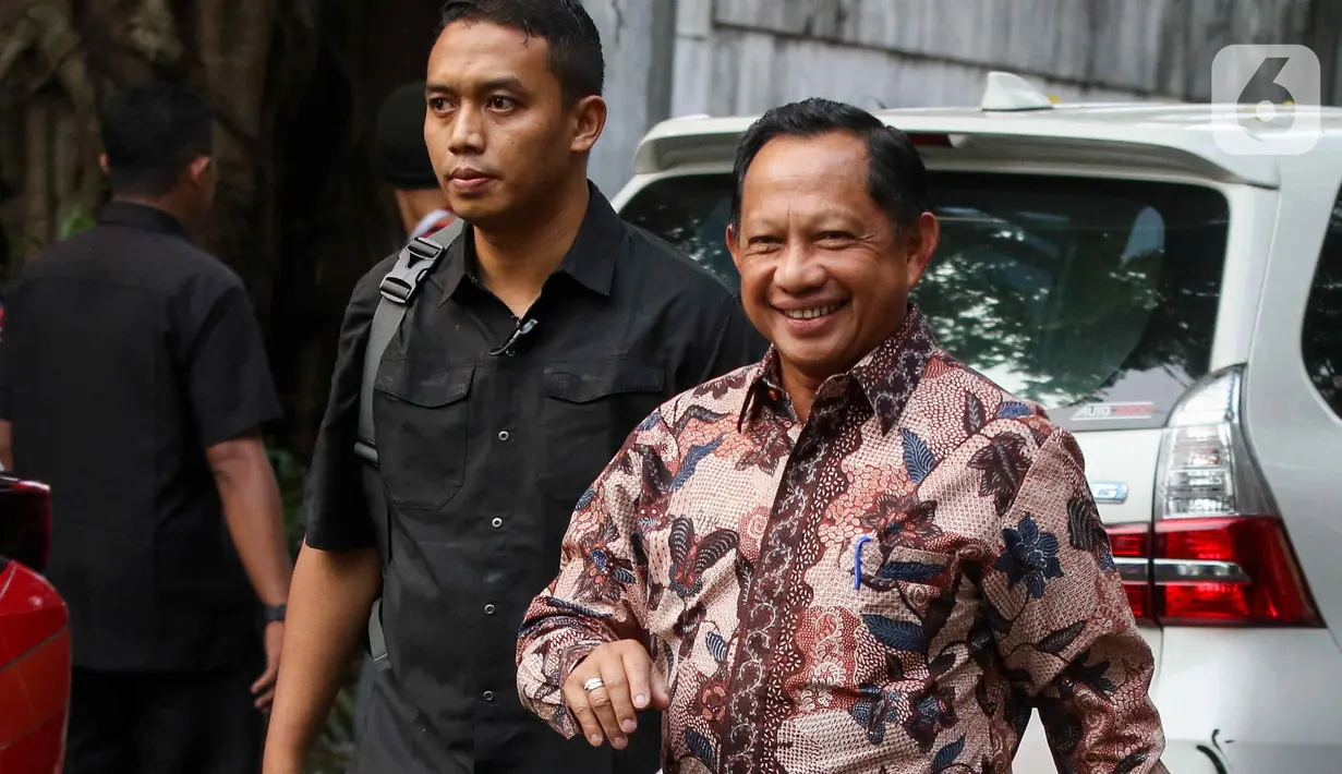 Tito Karnavian, mantan Kapolri yang saat menjabat sebagai Menteri Dalam Negeri Indonesia sejak tanggal 23 Oktober 2019 dalam Kabinet Indonesia Maju di bawah pemerintahan Joko Widodo dan Ma'ruf Amin. (Liputan6.com/Herman Zakharia)