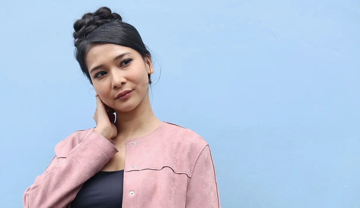 Setelah resmi keluar dari Duo Maia, Mey Chan memutuskan untuk bersolo karier. Nama panggung yang selama ini dikenal juga diganti dengan nama aslinya, Dita Anggraeni. (Nurwahyunan/Bintang.com)