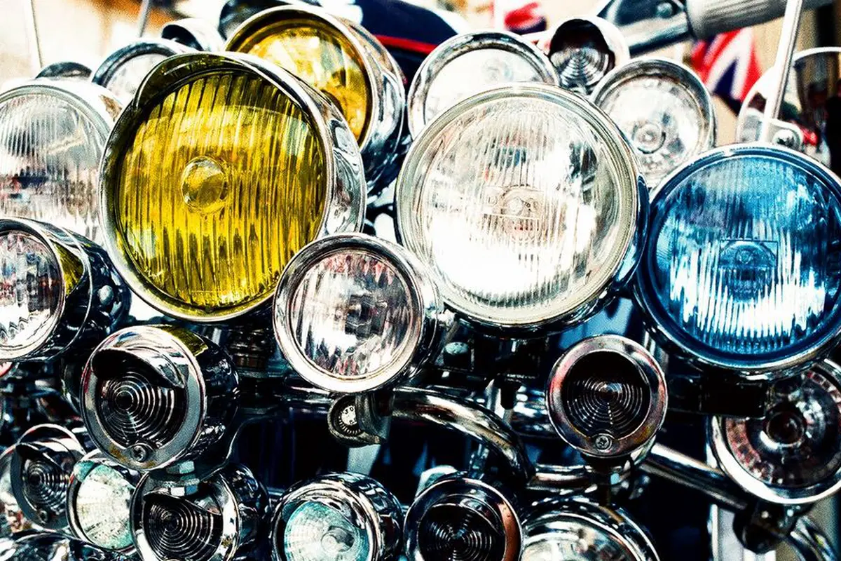 Bikers, Ini Risiko Gunakan Lampu Ekstra