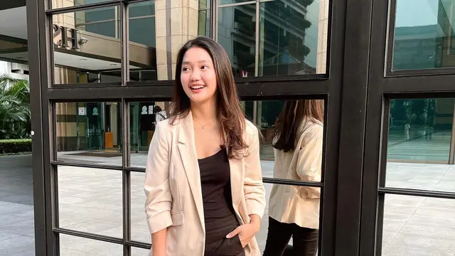 Sebut Belum Putus dari Thariq Halilintar, Ini 6 Potret Chandrika Chika Artis TikTok