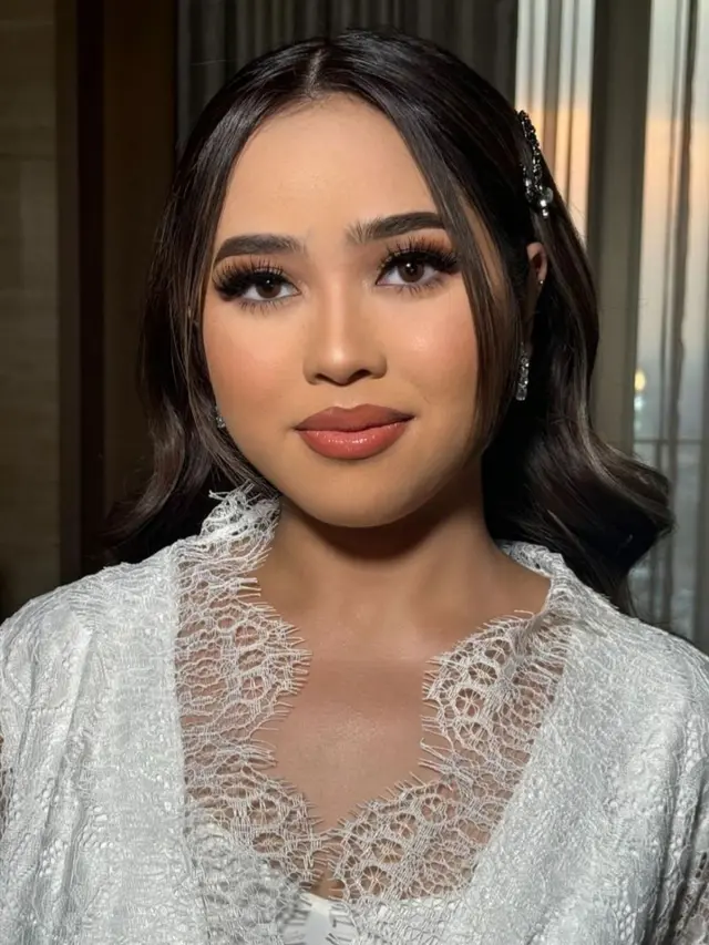 Potret Pernikahan Thalia Putri Semata Wayang Elma Theana. [@bennusorumba]