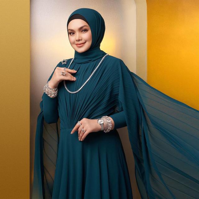 6 Artis Ini Hamil di Usia 40-an Tahun, Terbaru Annisa Trihapsari