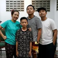 Soimah bersama keluarga. (Instagram/@showimah)