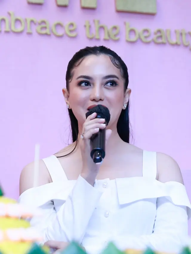 [Fimela] Ririn Ekawati