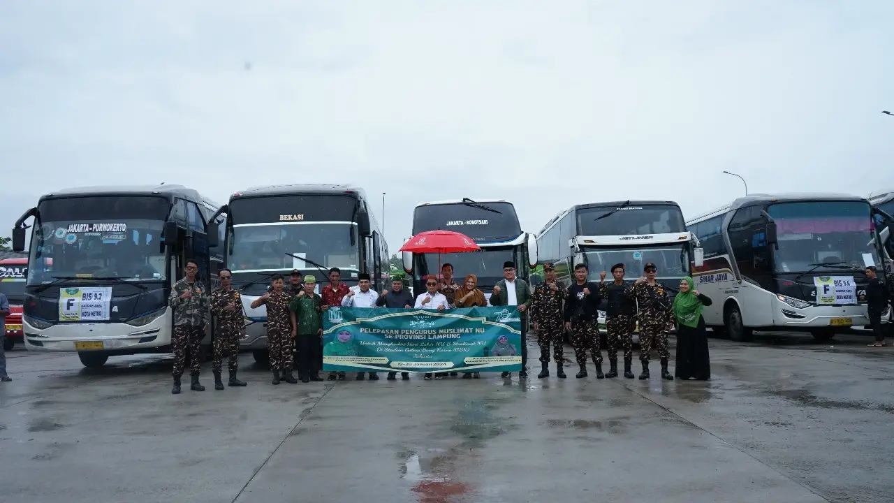 Pelepasan warga NU Lampung di Rest Area Natar, Lampung Selatan. Foto : (Humas PWNU Lampung)