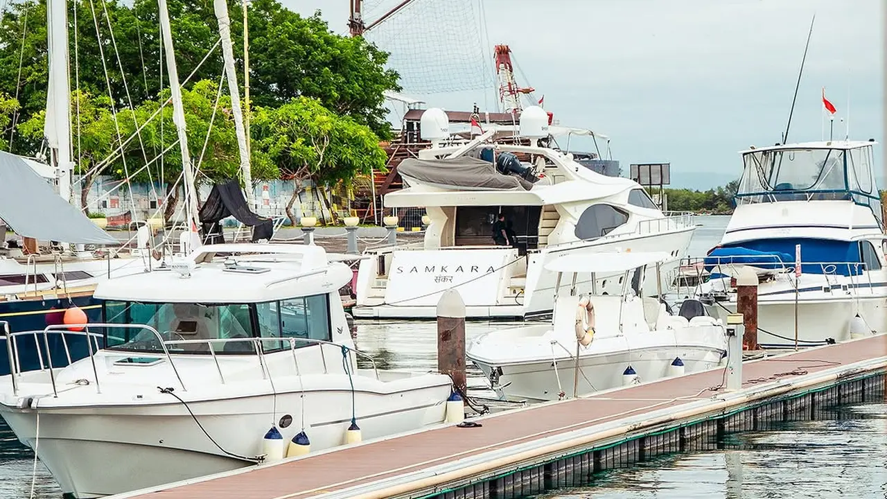 Kolaborasi Eksklusif Kembangkan Wisata Maritim Berbasis Yacht di Indonesia, dari Bali hingga Raja Ampat