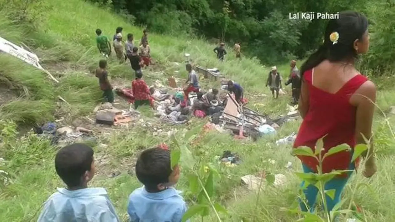 Kecelakaan bus di Nepal. (ABC13)