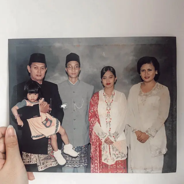 Ibunda Dikta Yovie and Nuno Meninggal, Ini 6 Potret Kenangan Kebersamaannya