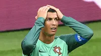 Ekspresi kekecewaan Cristiano Ronaldo usai gagal menambah keunggulan buat Portugal atas Rusia di Piala Konfederasi 2017. (Yuri KADOBNOV / AFP)