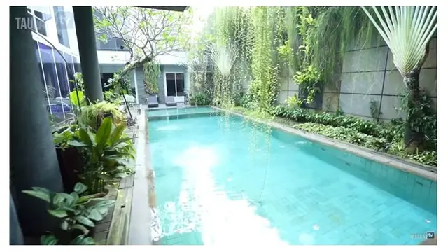 15 Potret Sudut Rumah Rossa, Tempat Penyimpanan Tasnya Curi Perhatian