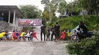 Buku untuk Sahabat di Taman Baca Lereng Timur Merbabu