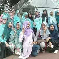 Lebih sekadar wadah mereka yang berlatar belakang yang sama, Hijab Style Community juga menjadi tempat berbagi soal dunia akhirat. (Sumber foto: Instagram HSC)