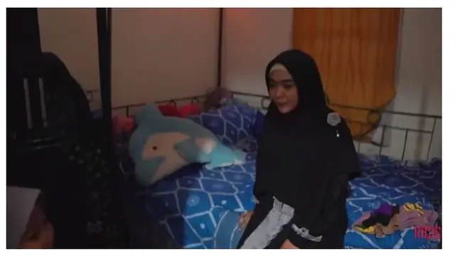 7 Potret Rumah Risa 'Culametan Met-Met', Sederhana dan Berada di Gang Sempit