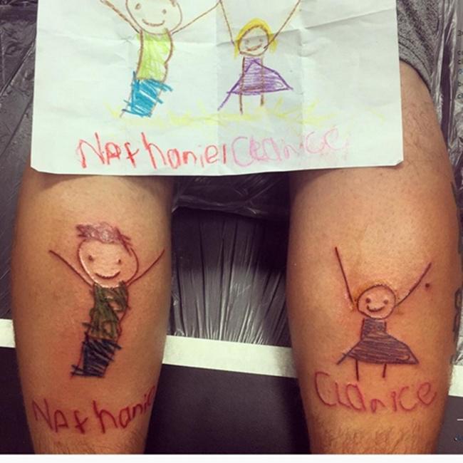 Tren tatoo seperti gambar anak | Photo: Copyright instagram.com/colemayhem