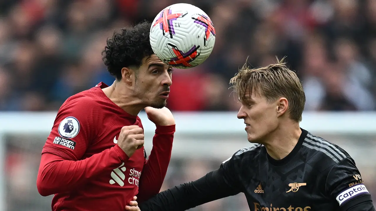 Foto: Gol Roberto Firmino Buyarkan Asa Arsenal Raup Tiga Poin Penuh di Kandang Liverpool