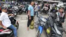 Diketahui sebelumnya, Kementerian ESDM menyatakan penjualan elpiji 3 kg melalui pengecer tidak akan diperbolehkan lagi mulai 1 Februari 2025. (Liputan6.com/Angga Yuniar)