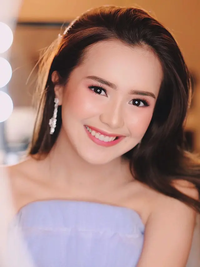 6 Potret Manis Acara Sweet 17 Beby Tsabina, Cantik dengan Nuansa Warna Ungu