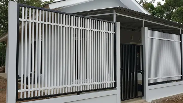 Pagar Rumah dari Pipa PVC