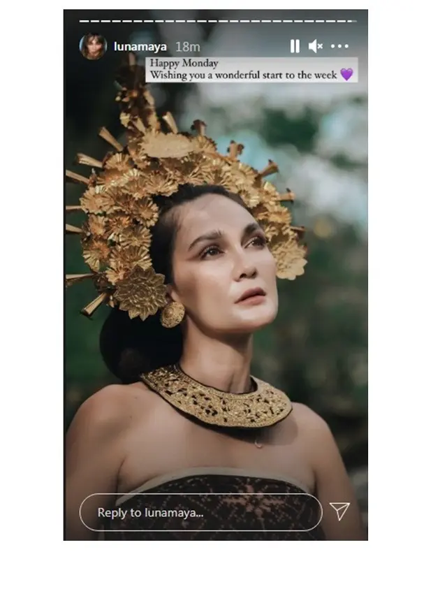 7 Potret Luna Maya Pakai Baju Adat Bali, Menawan