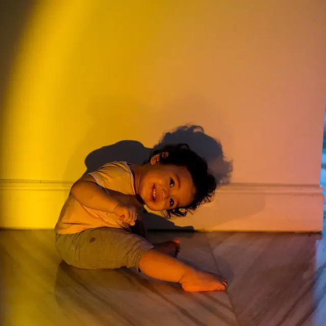 [Fimela] Potret anak Rianti Cartwright