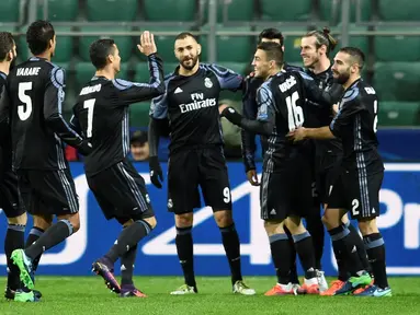 Real Madrid tercatat sebagai satu-satunya klub peserta liga domestik Eropa yang belum terkalahkan pada musim 2016-2017. (AFP/Odd Andersen)