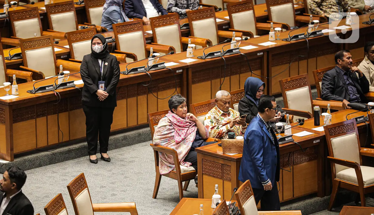 Suasana apat paripurna di Kompleks Parlemen, Senayan, Jakarta, Kamis (13/7/2023). (Liputan6.com/Faizal Fanani)