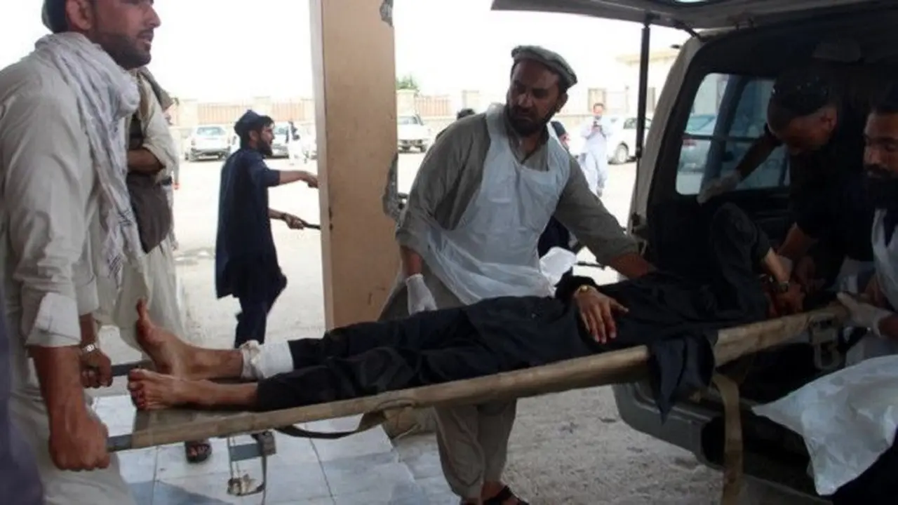 Korban luka ledakan di masjid di Afghanistan