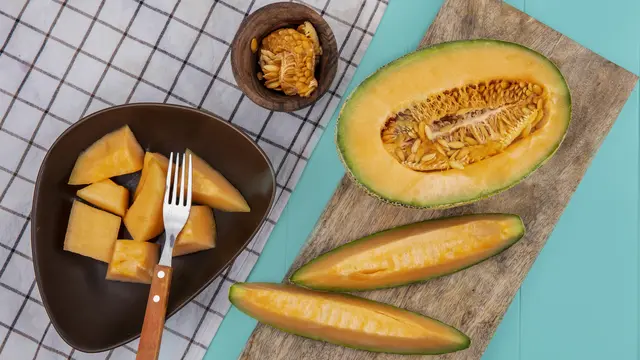 ilustrasi melon/photo by stockking on freepik