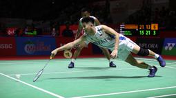 Ganda putra Indonesia, Pramudya Kusumawardana/Yeremia Erich Yoche Yacob Rambitan saat menghadapi ganda putra Inggris, Ben Lane/Sean Vendy pada laga babak 32 besar Kejuaraan bulu tangkis Indonesia Open 2023 di Istora Senayan, Jakarta, Rabu (14/6/2023). Pramudya Kusumawardana/Yeremia Erich Yoche Yacob Rambitan menang rubber game 21-15, 13-21 dan 21-14 . (Bola.com/Bagaskara Lazuardi)