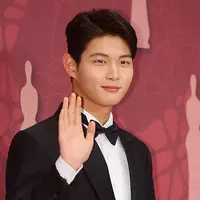 Pihak Music Bank juga merilis pernyataan resmi soal status Lee Seo Won sebagai presenter. Mereka memutuskan untuk mendepak Lee Seo Won dari program itu. (Foto: Soompi.com)