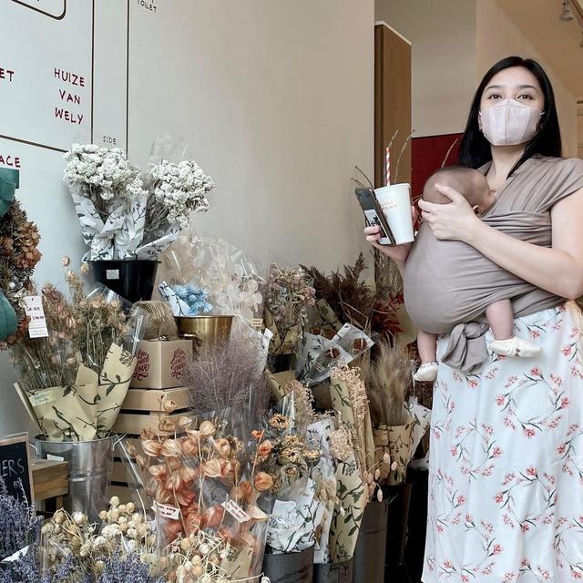 Suaminya Diduga Selingkuh dengan Arawinda, Ini 6 Potret Amanda Zahra Momong Anak