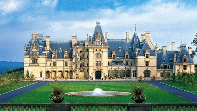 Potret Biltmore Estate (Sumber: Onlyinyourstate)