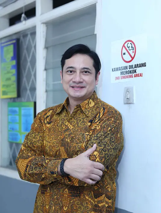 Mediasi tuntutan harta bersama Ivan Fadilla pada Venna Melinda kembali gagal. Dalam sidang hari ini, Senin (4/4/2016) artis peran sekarang jadi anggota DPR tidak hadir. (Nurwahyunan/Bintang.com)