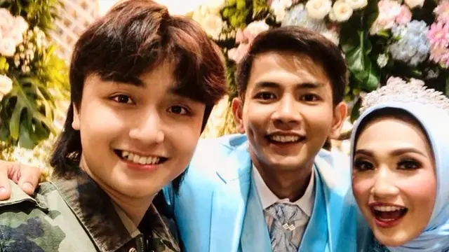 6 Momen Pernikahan Angga Putra 'Anak Langit', Dihadiri Banyak Selebriti