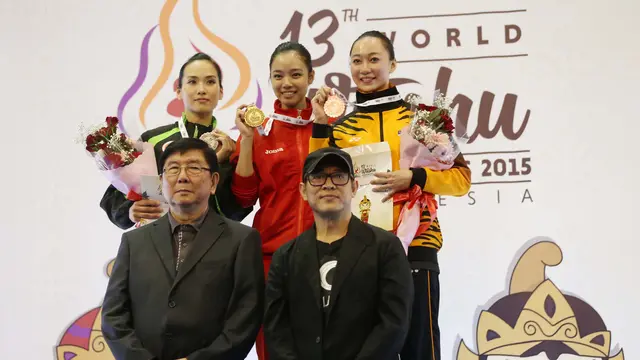 Lindswell Kwok dan Jet Li