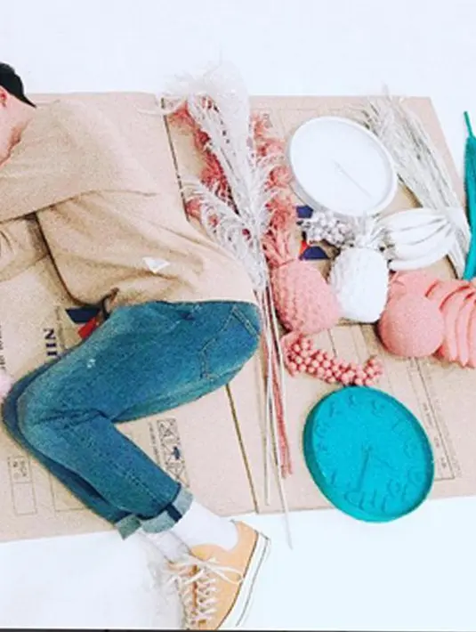 Sejak awal pertemuan keduanya memang melanjutkan hubungan pertemanannya. Tersiar kabar, beberapa hari lalu Jong won dan Tae Hyun ditemukan sedang berada di sebuah café di Shinsa-dong, Gangnam. (Instagram/souththth)