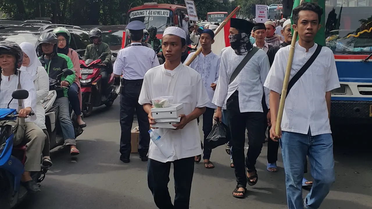 Banyak Makanan Gratis di Aksi Damai 212