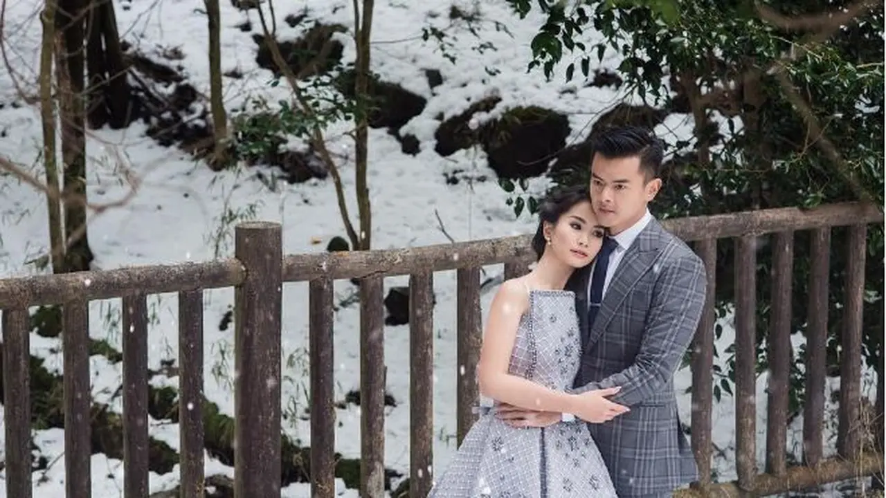 Dion Wiyoko dan Fiona Anthony